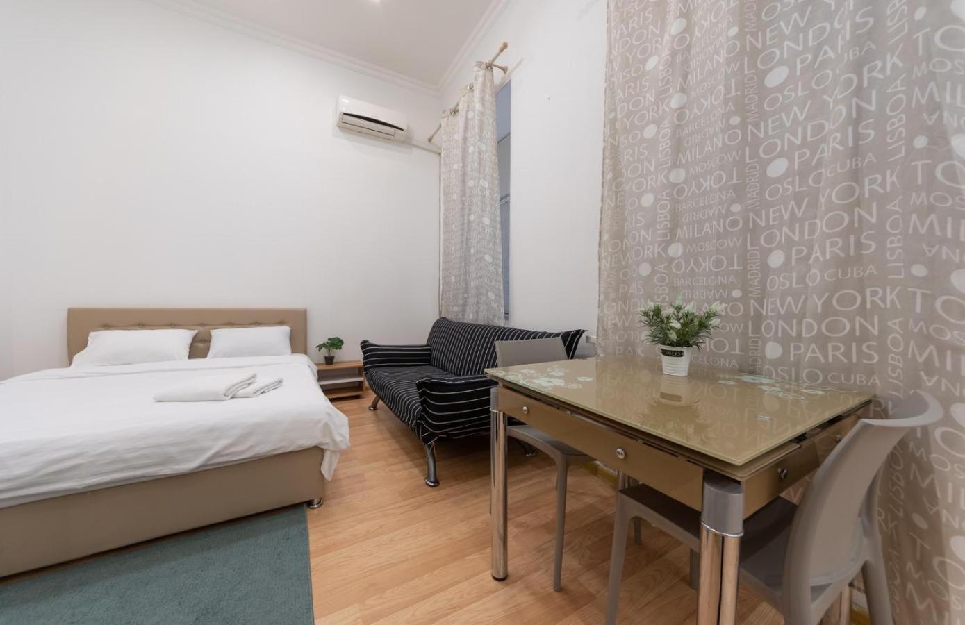 Kievaccommodation In The Center 24H Self Check-In ภายนอก รูปภาพ